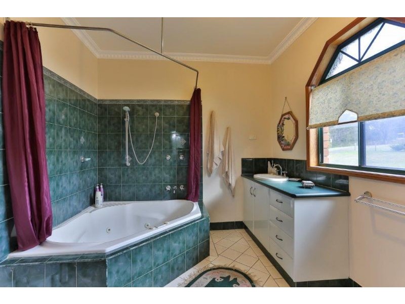 2 Fitton Road, Top Camp QLD 4350