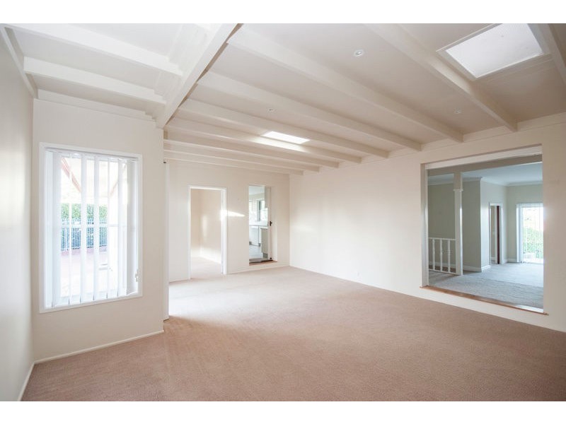 3 Katoomba Cres, Prince Henry Heights QLD 4350