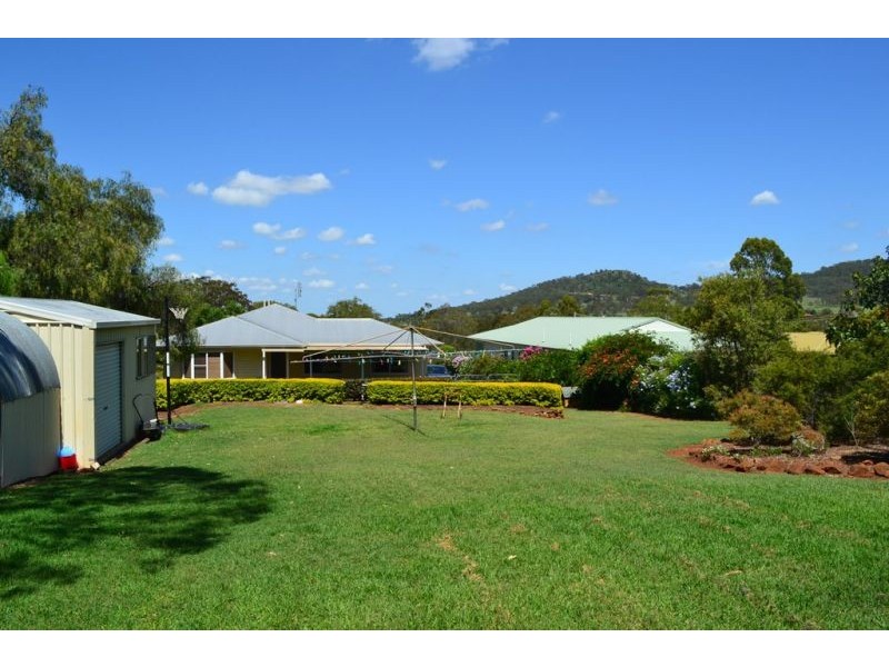 18 Manor Street, Drayton QLD 4350