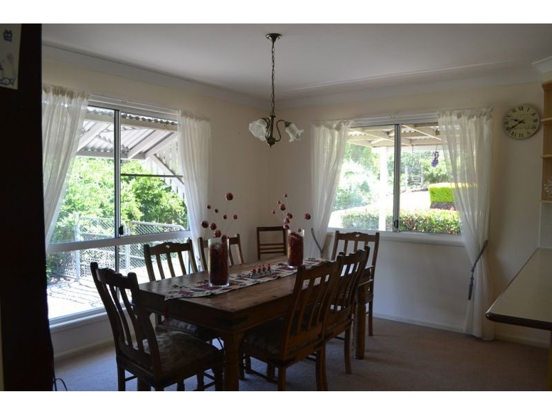18 Manor Street, Drayton QLD 4350