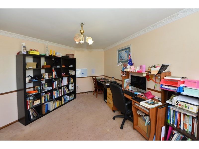 2 Evergreen Court, Glenvale QLD 4350