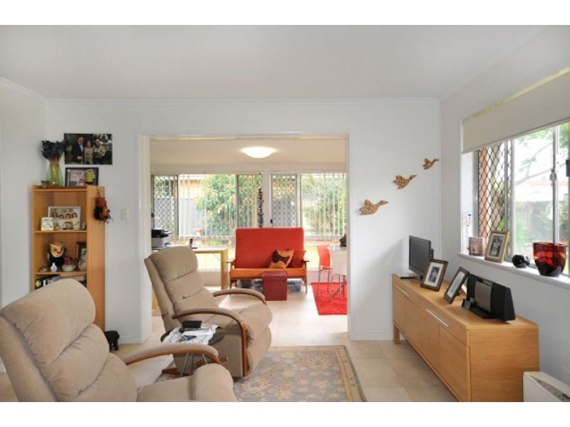 4 Ganzer Street, Rockville QLD 4350