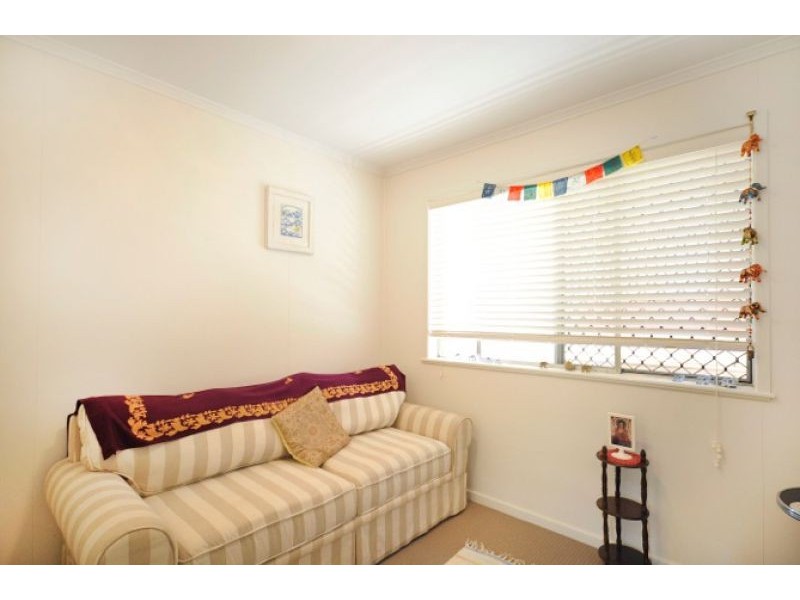 4 Ganzer Street, Rockville QLD 4350