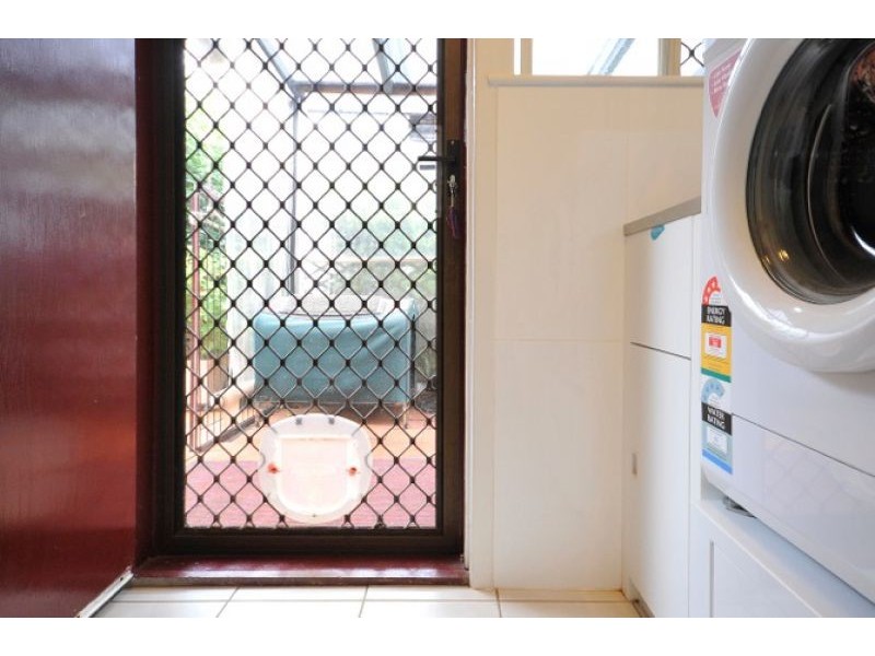 4 Ganzer Street, Rockville QLD 4350