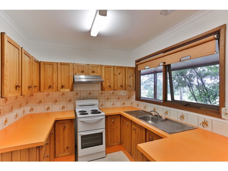 17 Bedwell street, Cranley QLD 4350