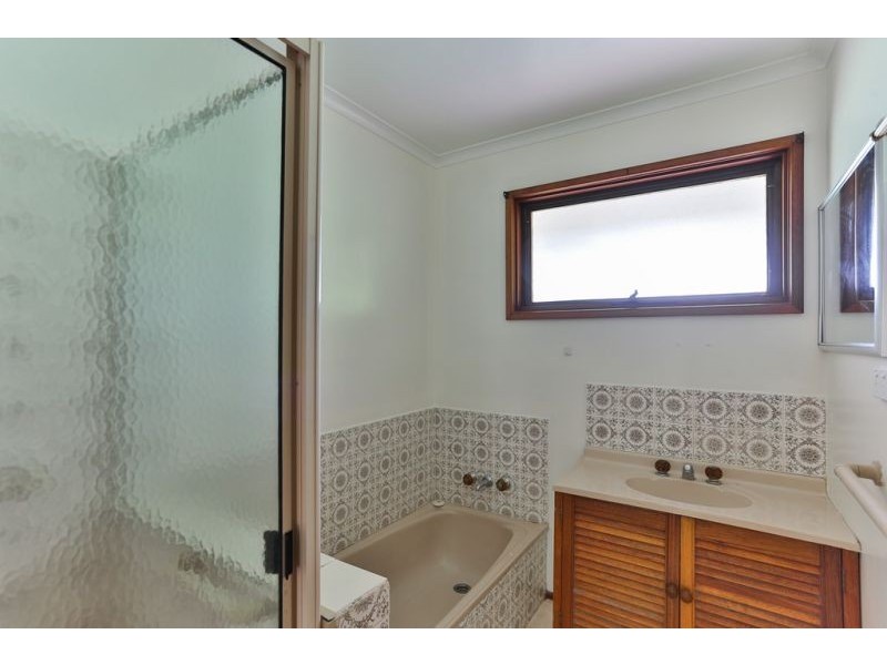 17 Bedwell street, Cranley QLD 4350