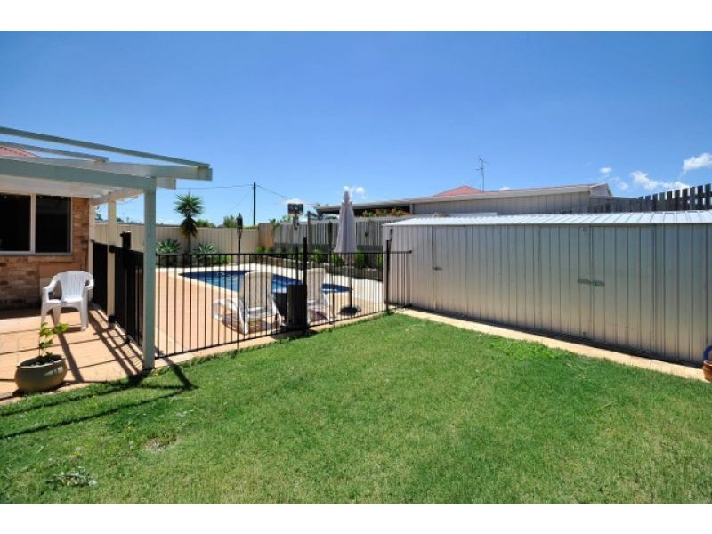 6 Bunya street, Kearneys Spring QLD 4350