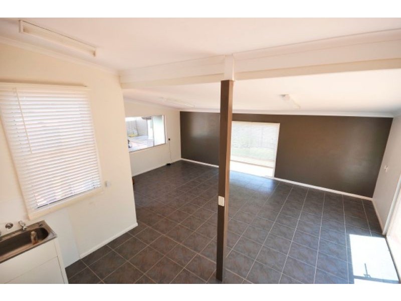 13 Belgium street, South Toowoomba QLD 4350