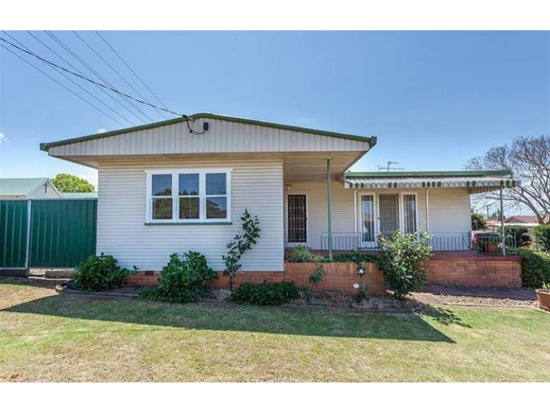 229 North street, Rockville QLD 4350