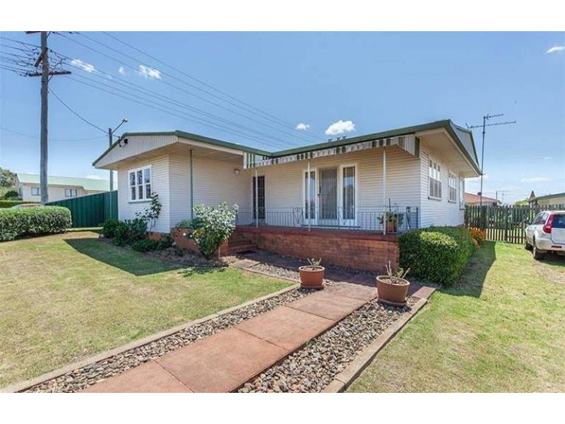 229 North street, Rockville QLD 4350