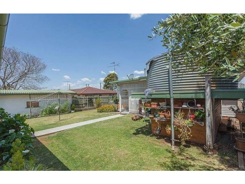 229 North street, Rockville QLD 4350