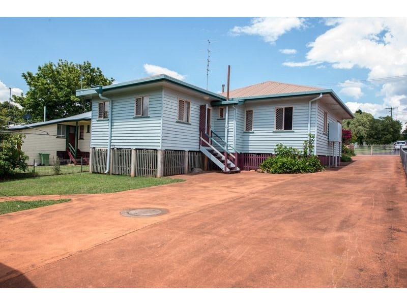 11 Peel street, South Toowoomba QLD 4350