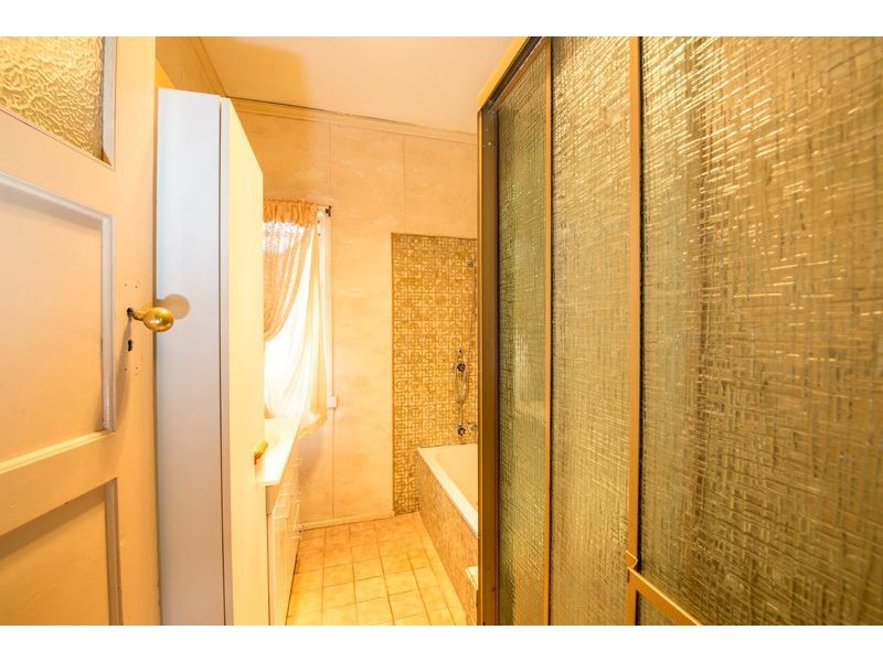 11 Peel street, South Toowoomba QLD 4350