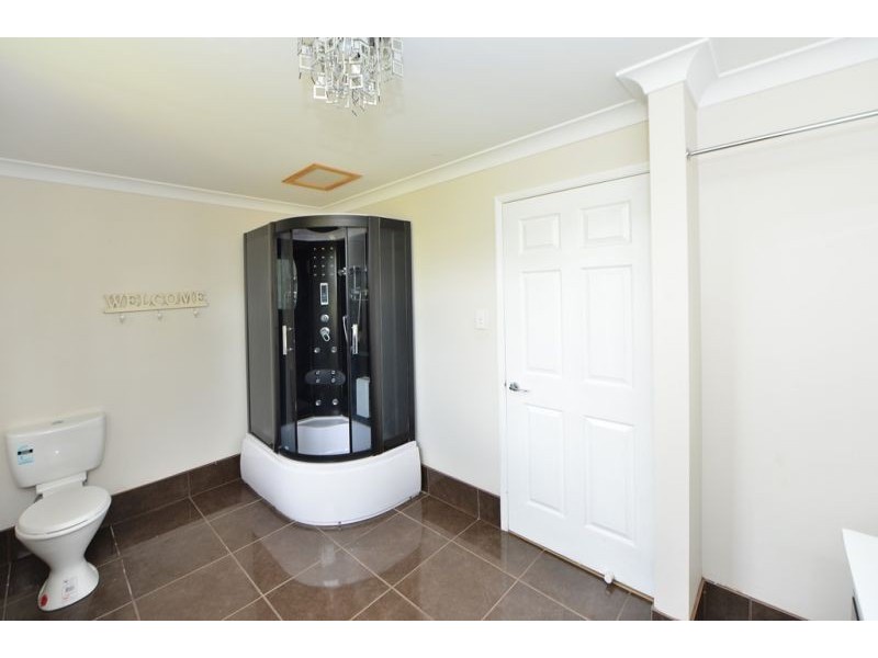 71 Kratzke Road, Highfields QLD 4352