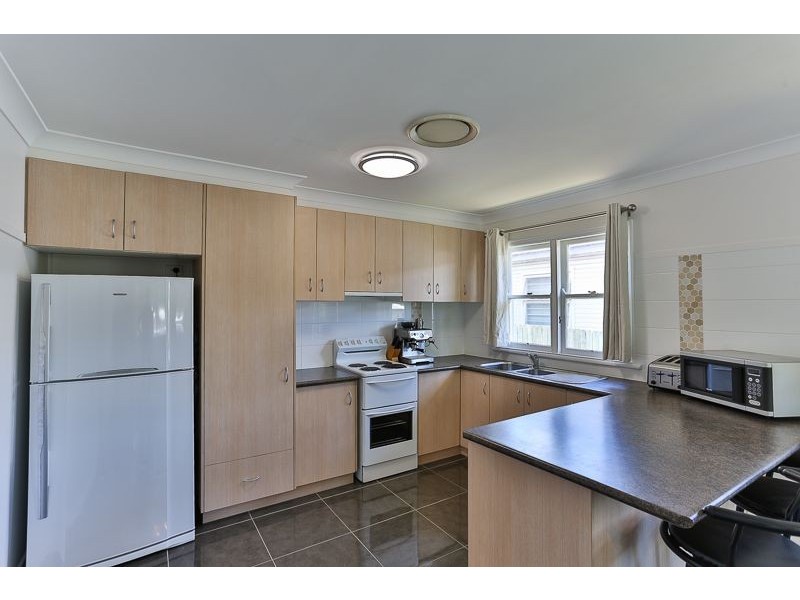 12 Winifred Street, South Toowoomba QLD 4350