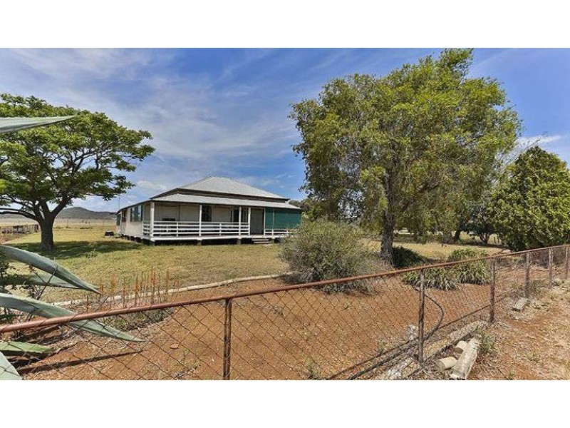 56 Newport Road, Headington Hill QLD 4361