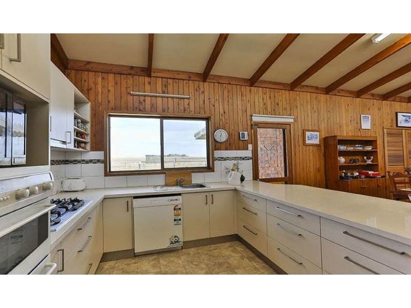 56 Newport Road, Headington Hill QLD 4361