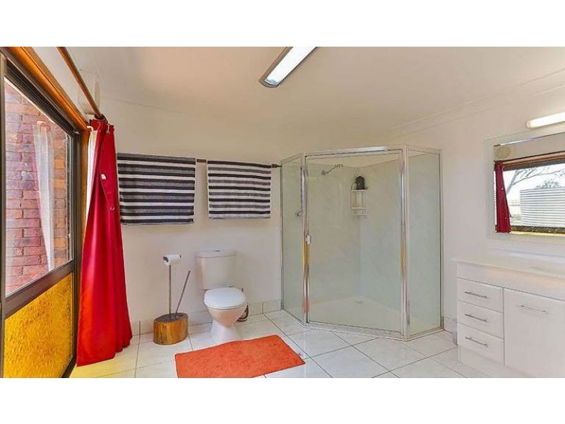 56 Newport Road, Headington Hill QLD 4361