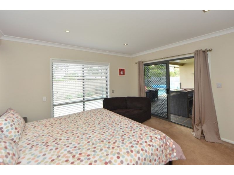 2 Prospect Terrace, Highfields QLD 4352