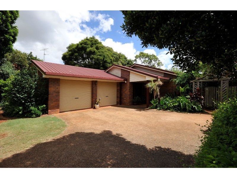 311a South Street, Harristown QLD 4350