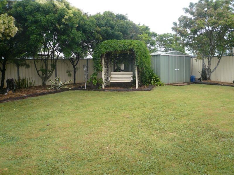 2 Malt Court, Kearneys Spring QLD 4350