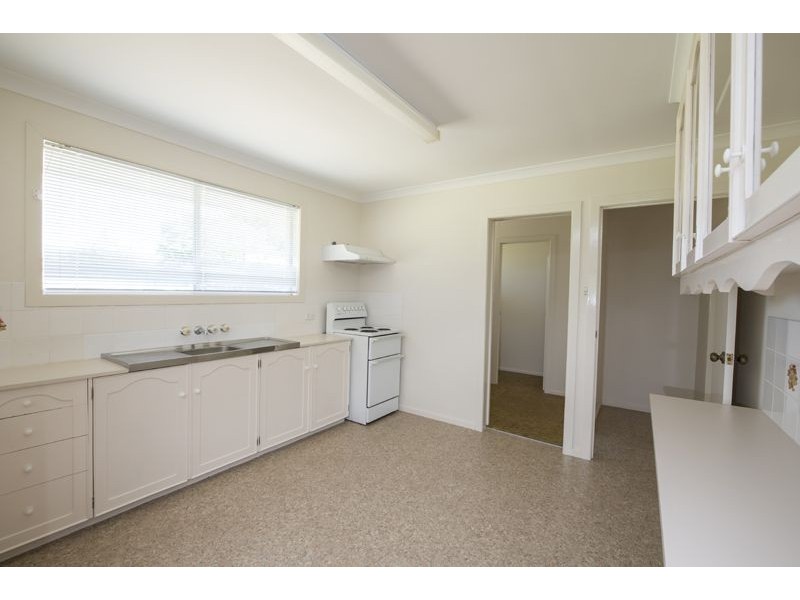 25 McGregor Street, Wilsonton QLD 4350