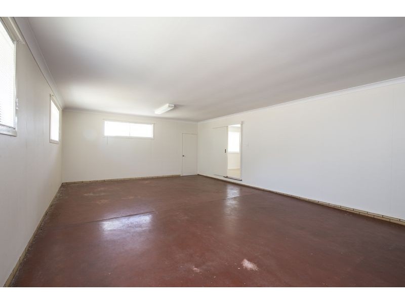 25 McGregor Street, Wilsonton QLD 4350