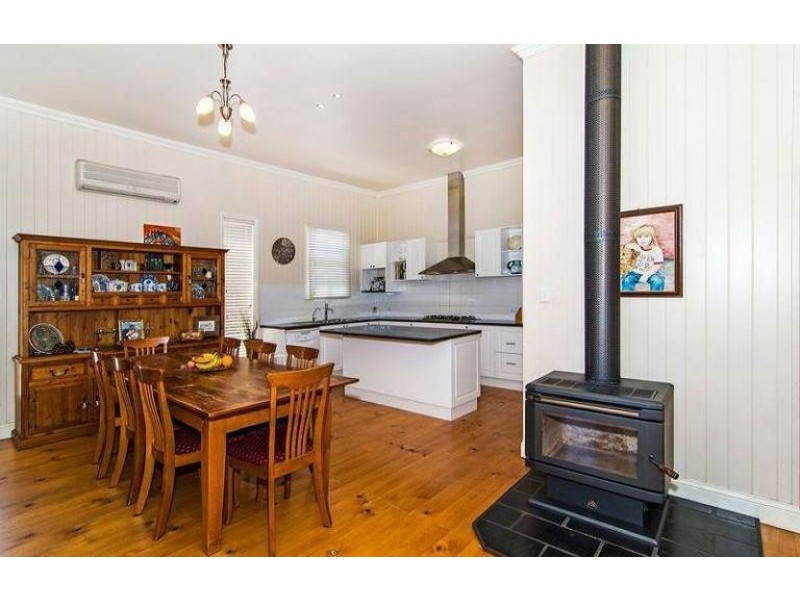 5 Vacy Street, Newtown QLD 4350