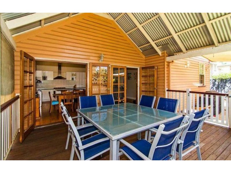 5 Vacy Street, Newtown QLD 4350