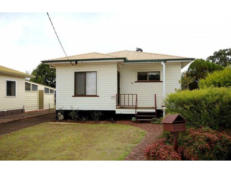 10 Goode Street, Newtown QLD 4350