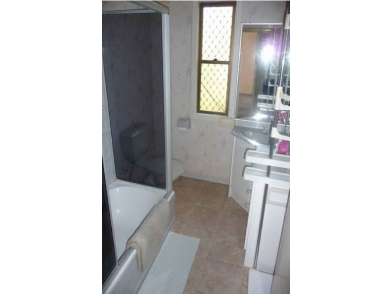 10 Goode Street, Newtown QLD 4350