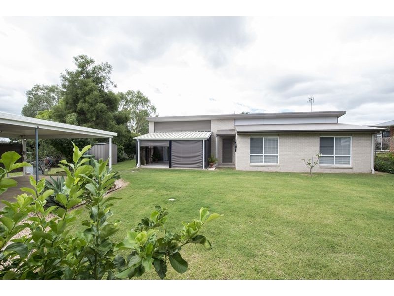 8b Dodd Street, Newtown QLD 4350