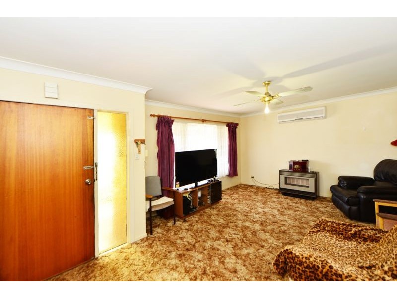 15 Brown Street, Rockville QLD 4350