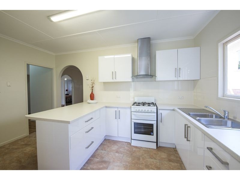 64 Dunne Street, Harristown QLD 4350