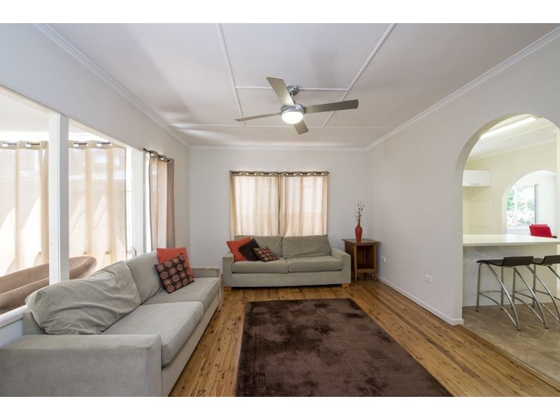 64 Dunne Street, Harristown QLD 4350