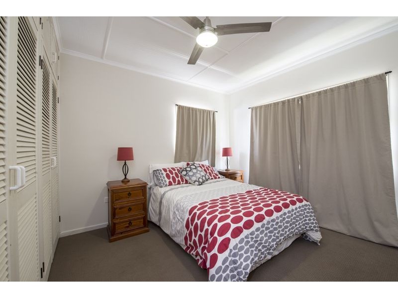 64 Dunne Street, Harristown QLD 4350