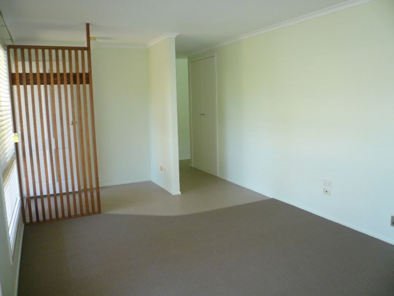24 Poinciana Street, Newtown QLD 4350