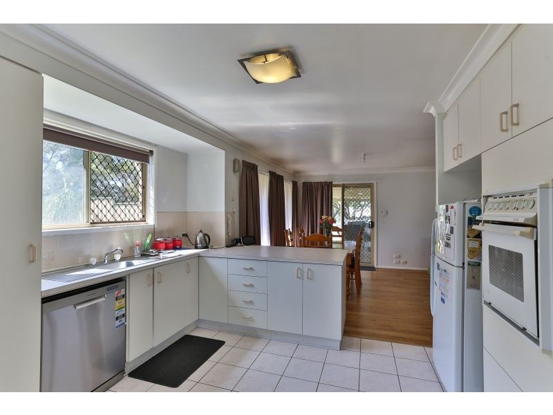 25 Newman Road, Wyreema QLD 4352