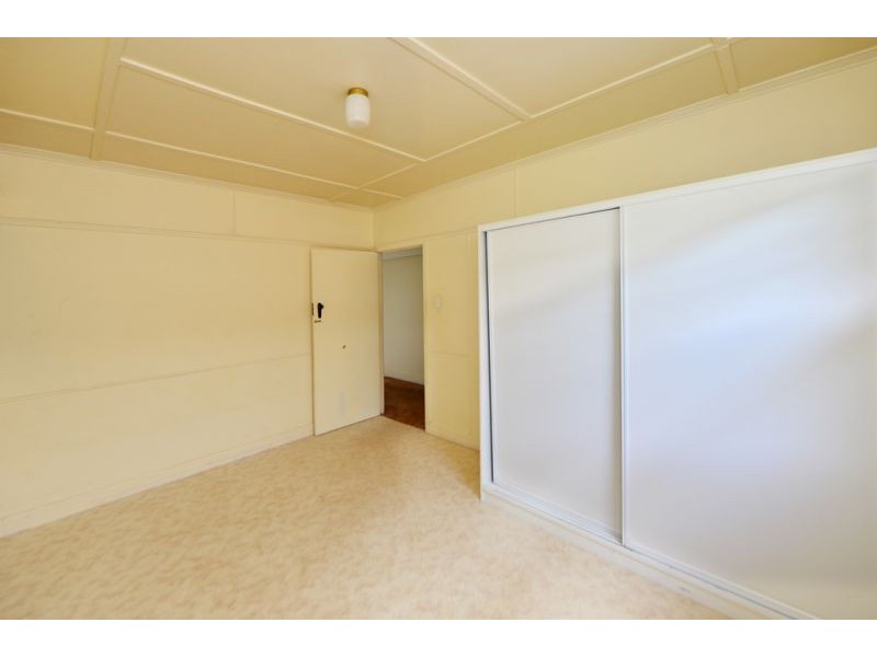 291 West Street, Harristown QLD 4350