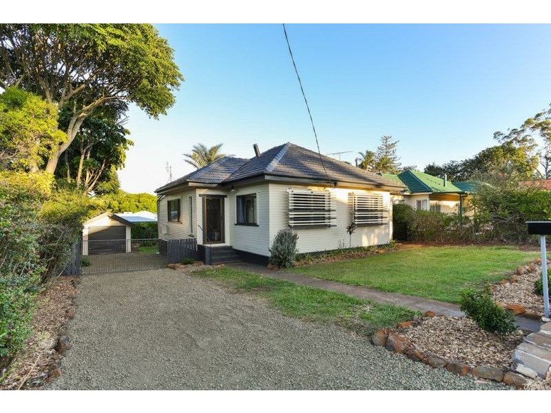 22 Beelbee Street, Harristown QLD 4350