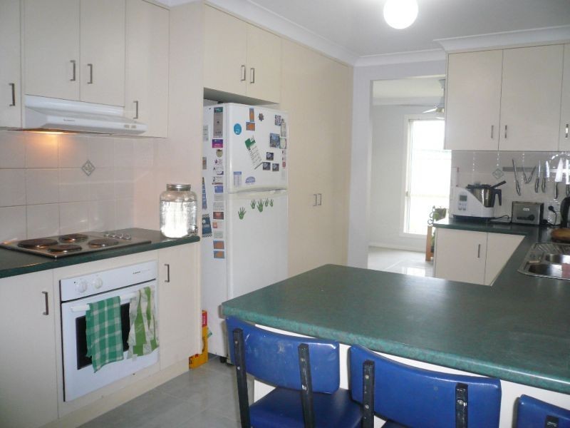 2 Malt Court, Kearneys Spring QLD 4350