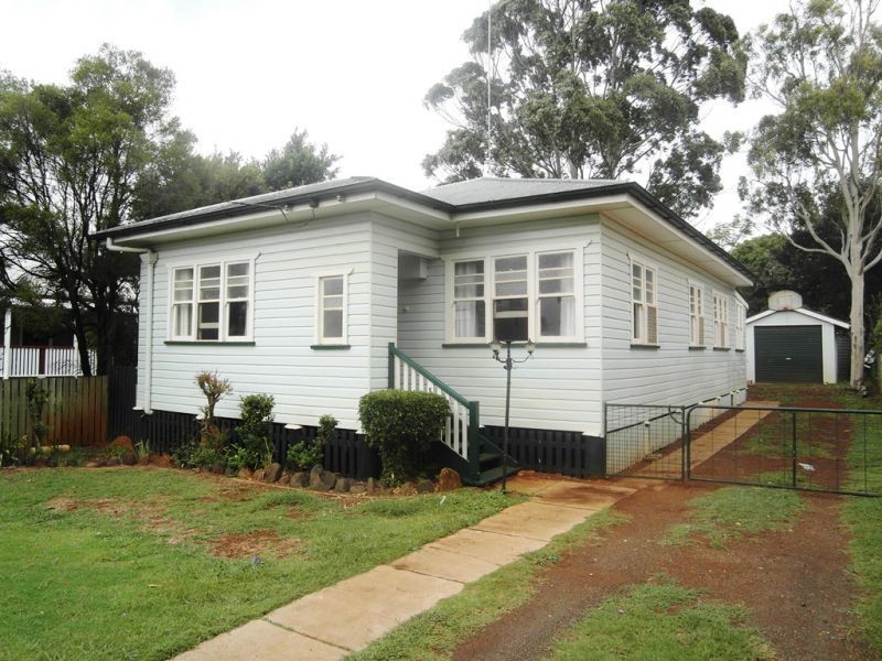 22 Victory Street, Newtown QLD 4350
