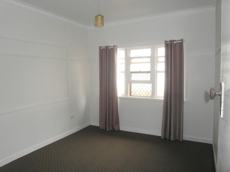 22 Victory Street, Newtown QLD 4350