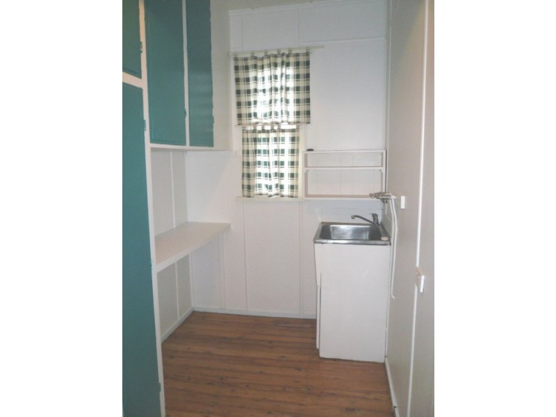 22 Victory Street, Newtown QLD 4350
