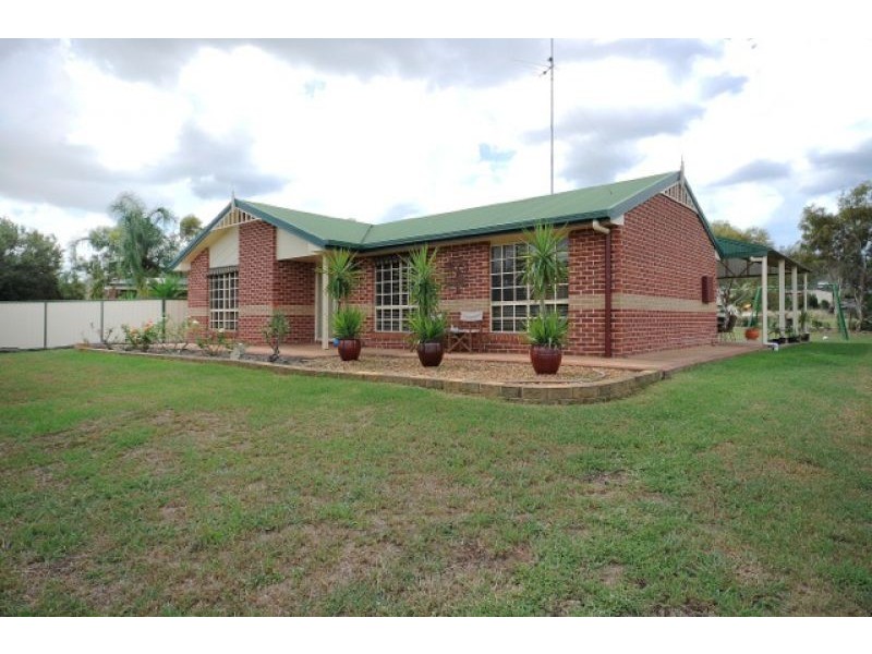 7 Mansel Drive, Gowrie Junction QLD 4352