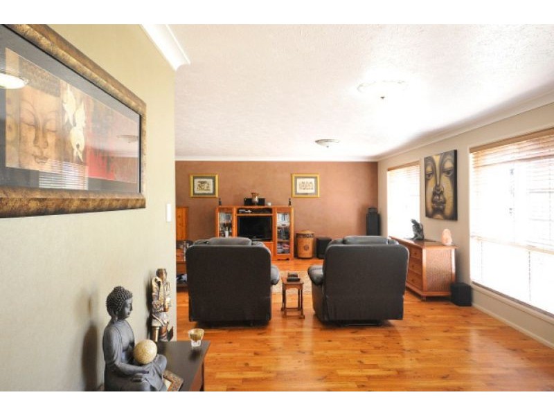 7 Mansel Drive, Gowrie Junction QLD 4352