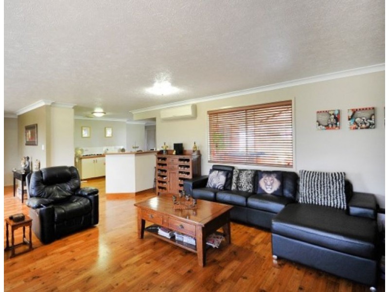 7 Mansel Drive, Gowrie Junction QLD 4352