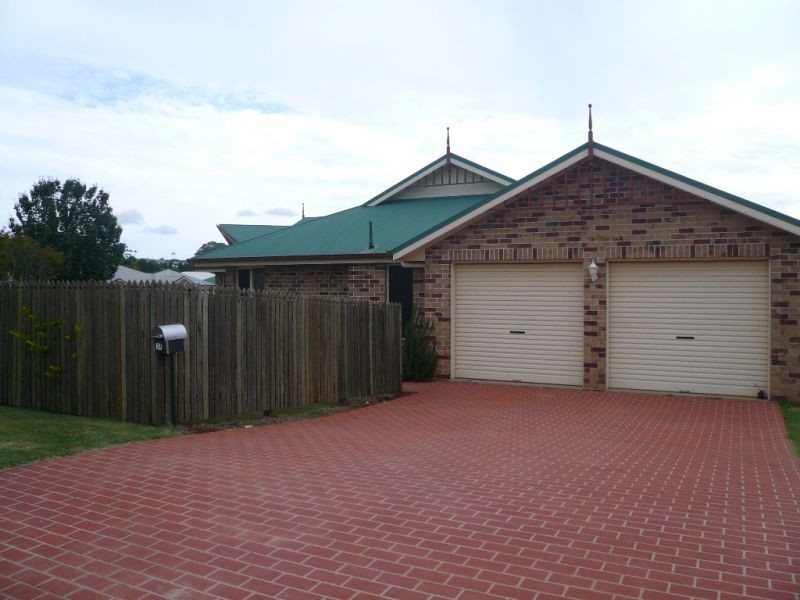 34 Wood Drive, Middle Ridge QLD 4350