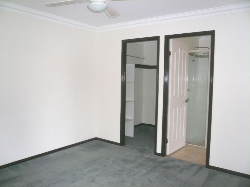34 Wood Drive, Middle Ridge QLD 4350