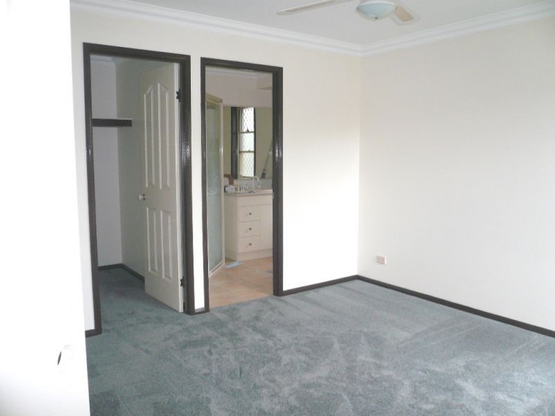34 Wood Drive, Middle Ridge QLD 4350